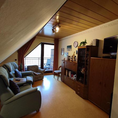 Panorama Oase Ferienwohnung Mit Blick Auf Mosel Und Reichsburg โคเคห์ม ภายนอก รูปภาพ