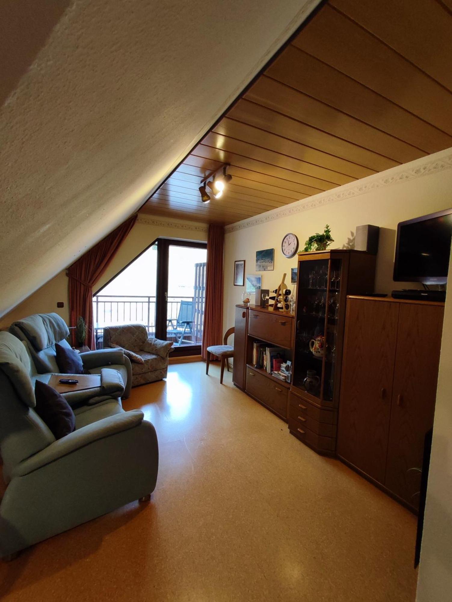 Panorama Oase Ferienwohnung Mit Blick Auf Mosel Und Reichsburg โคเคห์ม ภายนอก รูปภาพ