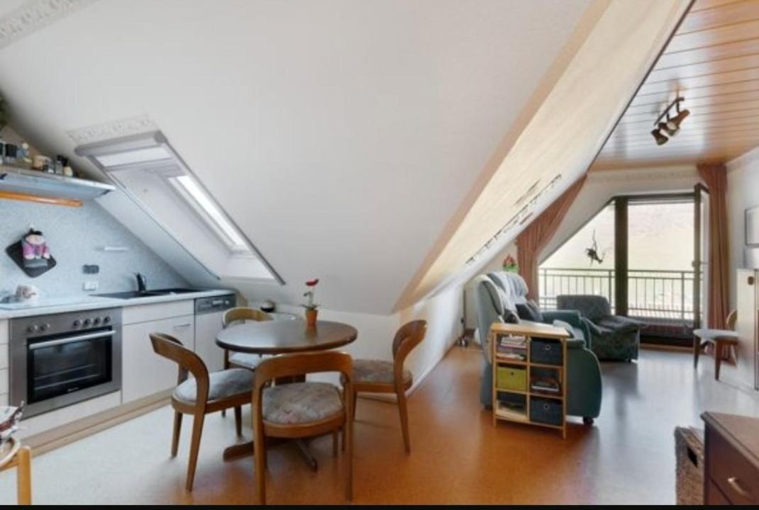 Panorama Oase Ferienwohnung Mit Blick Auf Mosel Und Reichsburg โคเคห์ม ภายนอก รูปภาพ